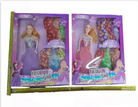 [306090] 52406/082028 MUÑECA FASHION C/ACCESORIOS
